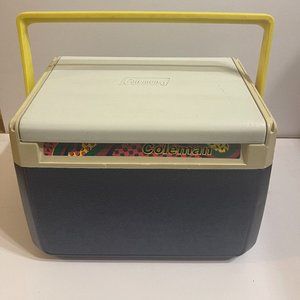 Vintage Coleman Cooler Model 5210 Ice Box Blue/White Yellow Made In U.S.A. 90s